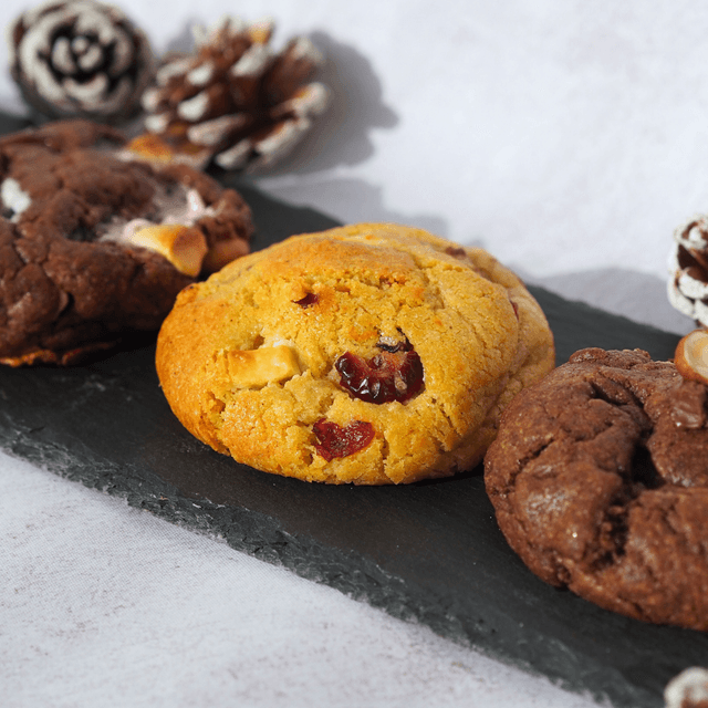 Cookie cranberries, chocolat blanc & zestes d'orange